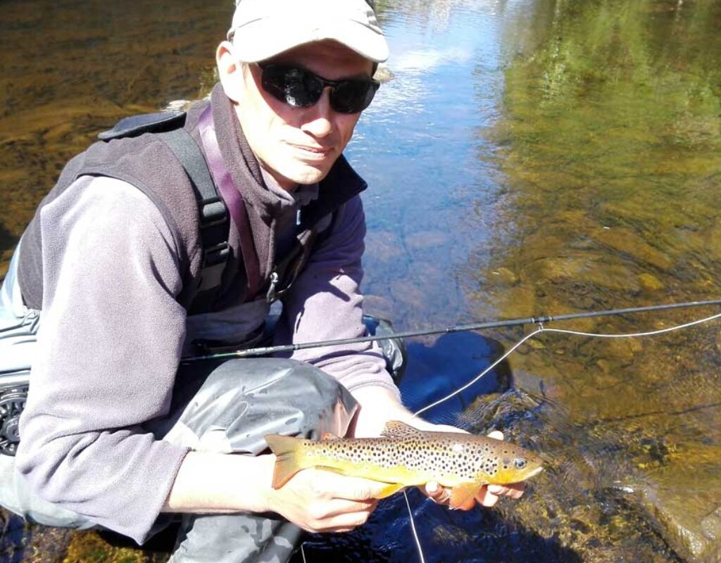 Guide de pêche Montauban, Sorties de pêche Montauban, Pêche sportive Montauban, École de pêche Montauban, Séances de pêche avec un guide Montauban, Pêche en rivière Montauban, Conseils de pêche Montauban, Matériel de pêche Montauban, Activités de pêche Montauban, Expériences de pêche Montauban, Meilleur guide de pêche à Montauban pour débutants, Sorties de pêche en famille près de Montauban, Conseils pour réussir sa pêche à Montauban, Tarifs des guides de pêche à Montauban, Pêche à la mouche à Montauban : astuces et techniques, Séances de pêche pour enfants à Montauban, Lieux de pêche recommandés autour de Montauban, Équipements nécessaires pour pêcher à Montauban, Règlementation de la pêche en rivière près de Montauban, Organiser une journée de pêche à Montauban
